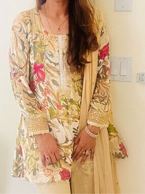 Embroidered Floral Kurta Set in Cream with Pink & Green Accents